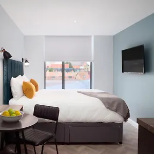 Aptel East Aparthotel