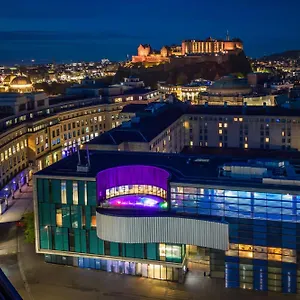 https://sheraton-grand-hotel-and-spa.edinburghhotelsuk.org