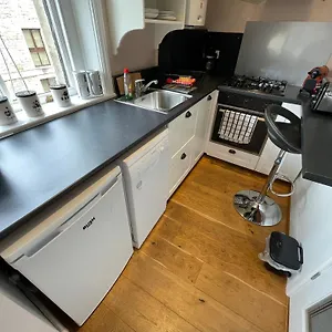 https://bath-holiday-suites.tophotelsbath.com