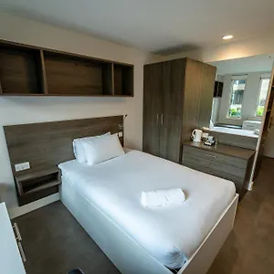 https://university-of-bath.tophotelsbath.com
