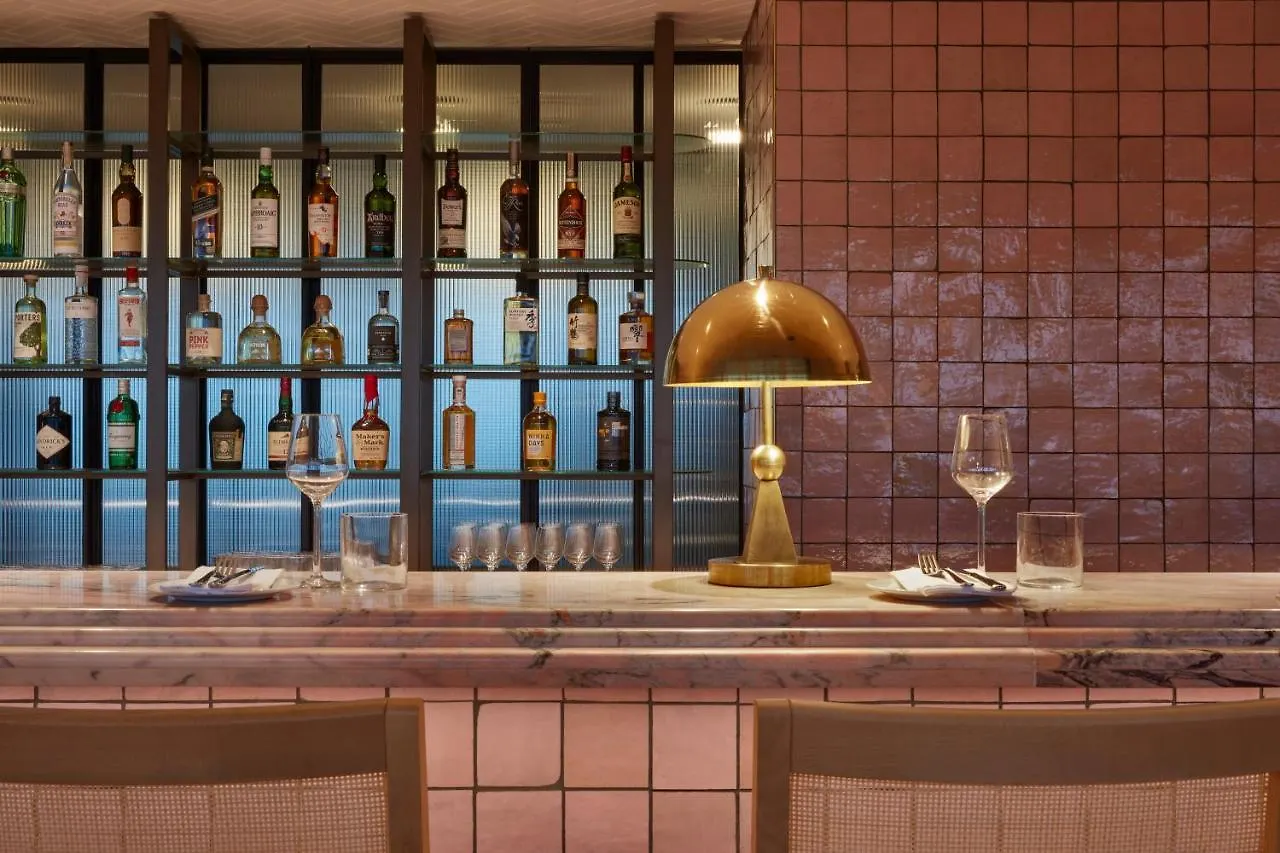 Hotel One Hundred Shoreditch London